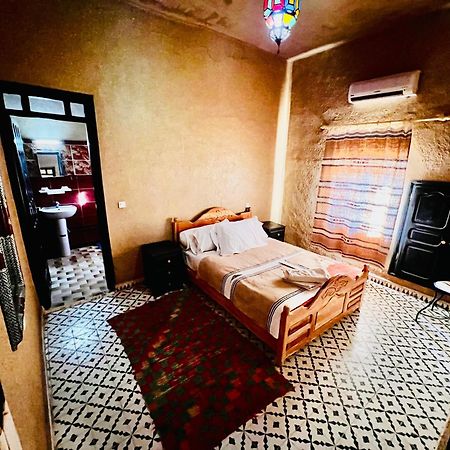 Hotel Camping Les Roses Des Dunes & Piscine Мерцуга Екстериор снимка