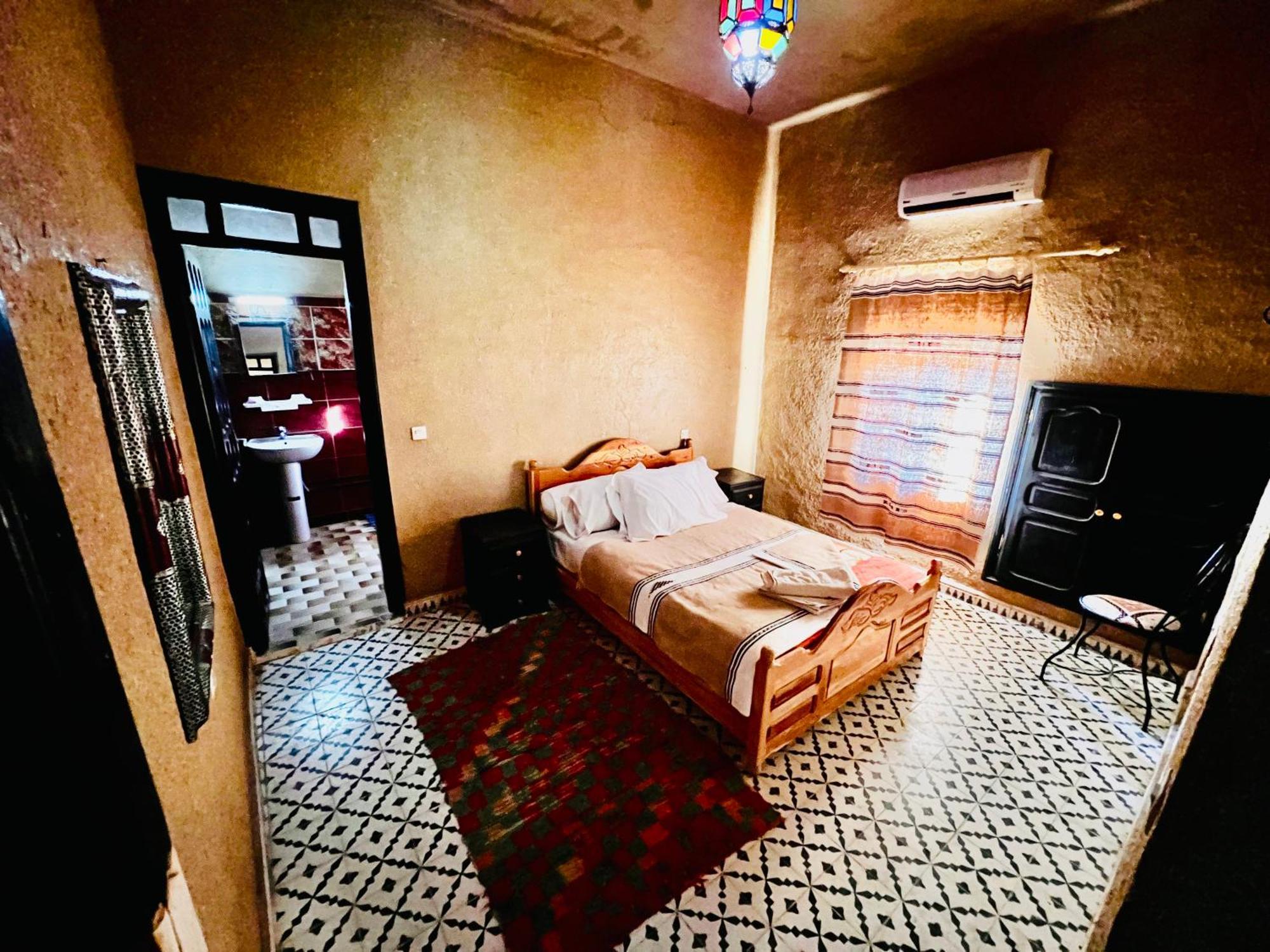 Hotel Camping Les Roses Des Dunes & Piscine Мерцуга Екстериор снимка