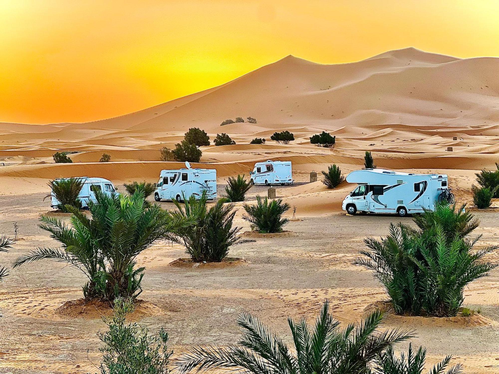 Hotel Camping Les Roses Des Dunes & Piscine Мерцуга Екстериор снимка